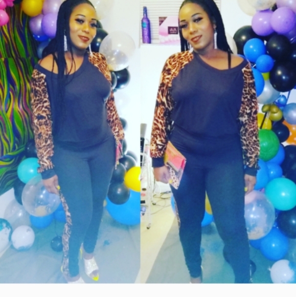 Visit my closet - Picture 11 of 13